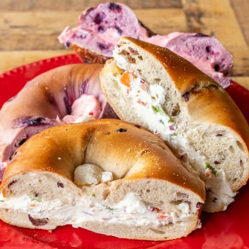 Bagel with Cream Cheese (Mini).