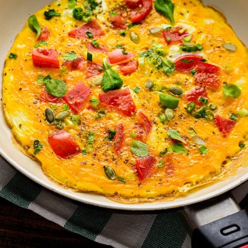 Spinach & Tomatoes Omelette Platter.